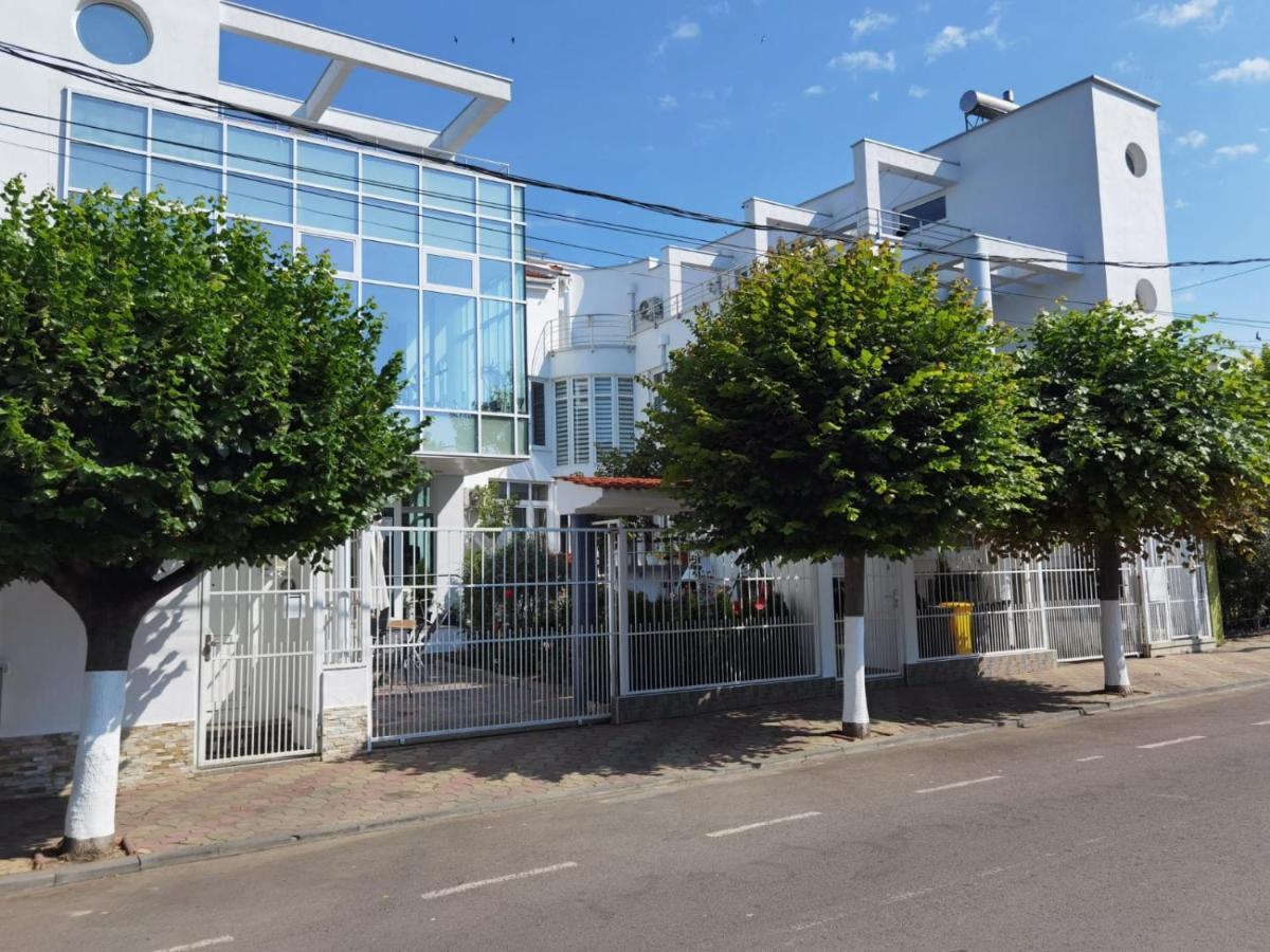Fitness House With Garden Hotel Constanta Luaran gambar
