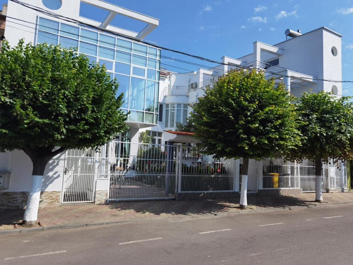 Fitness House With Garden Hotel Constanta Luaran gambar